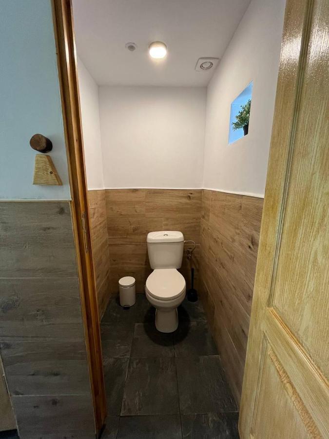 Flore'S Garden Glamping Bran  Esterno foto