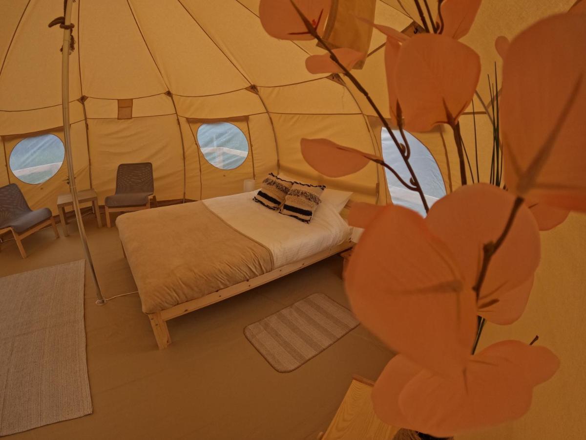 Flore'S Garden Glamping Bran  Esterno foto